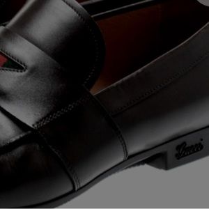 GUCCI LOAFERS ~black ~leather ~Men's shoe size ~10.5 made in ITALY~ updated